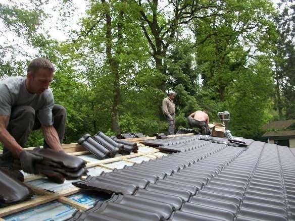 Besonderheiten vom Dachaufbau im Blockbohlenhaus   