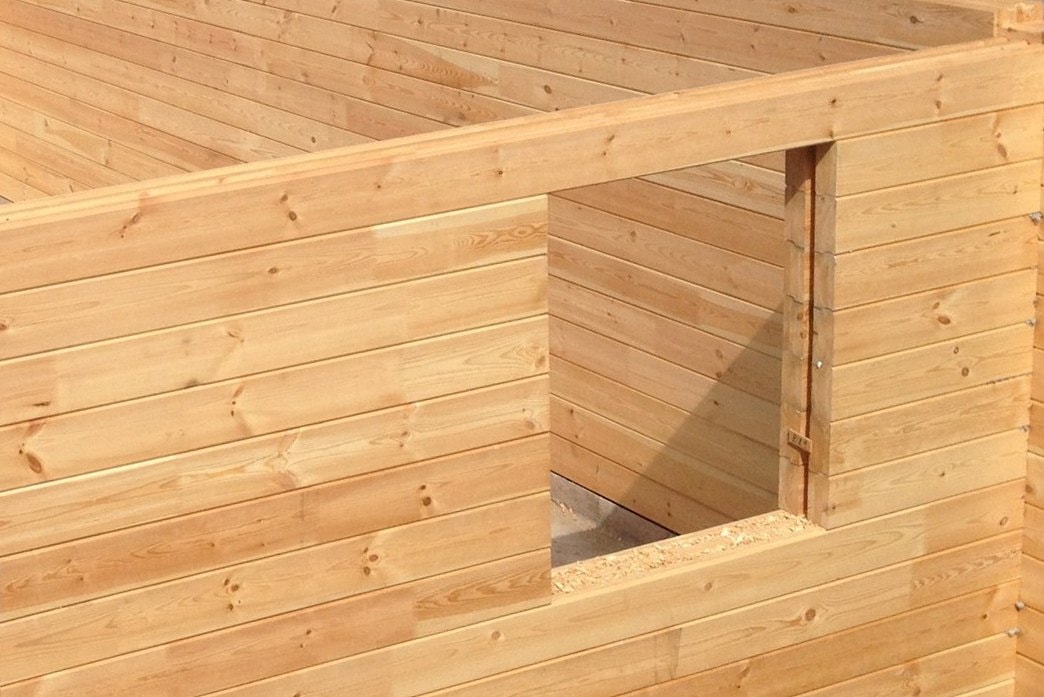 Schlitz für die Leiste