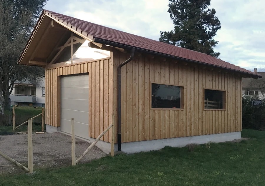 Rahmengarage aus Holz: schön, modern, günstig und vorgefertigt  