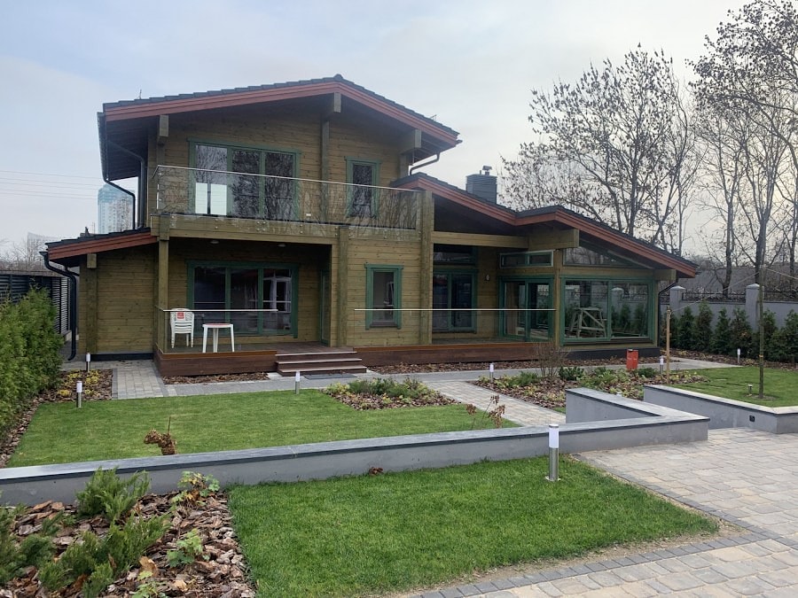 Holzhaus aus Leimholz "Green House" 177 m²